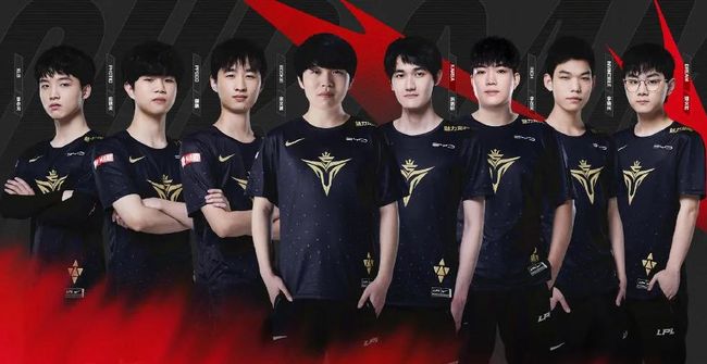 氛围笼罩着 氛围笼罩着