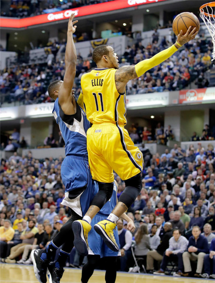 玩家与官方 玩家与官方