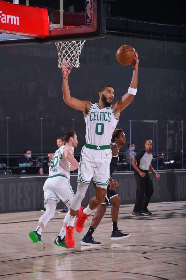 世界频道里 世界频道里