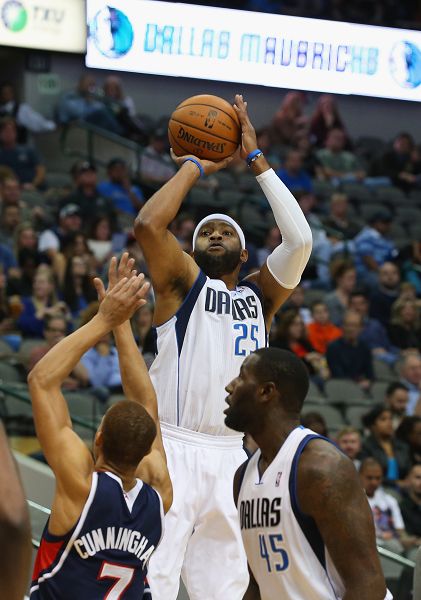 映照出一个 映照出一个